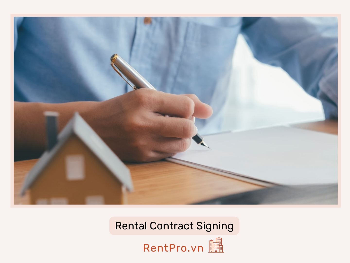 Rental-Contract-Signing